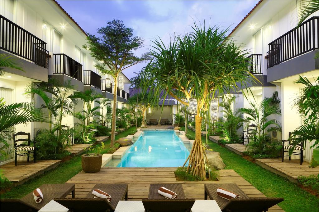 7 Bidadari 3* Seminyak